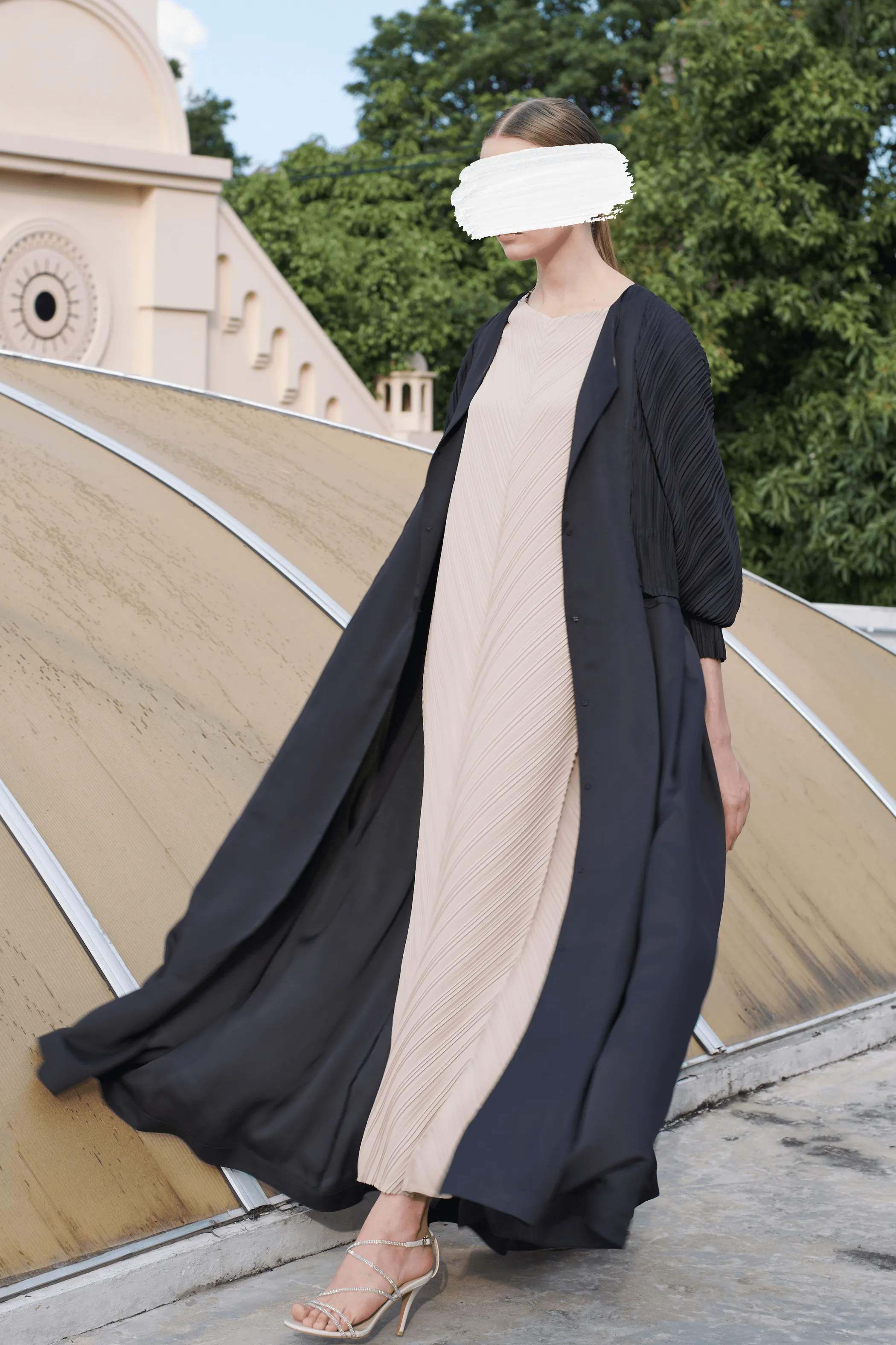 Abaya Pleated With Drapery Sleeve With Shayla