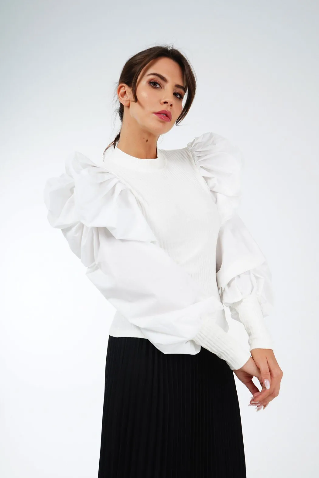 Alonsa Pleated Top With Puff Sleeves