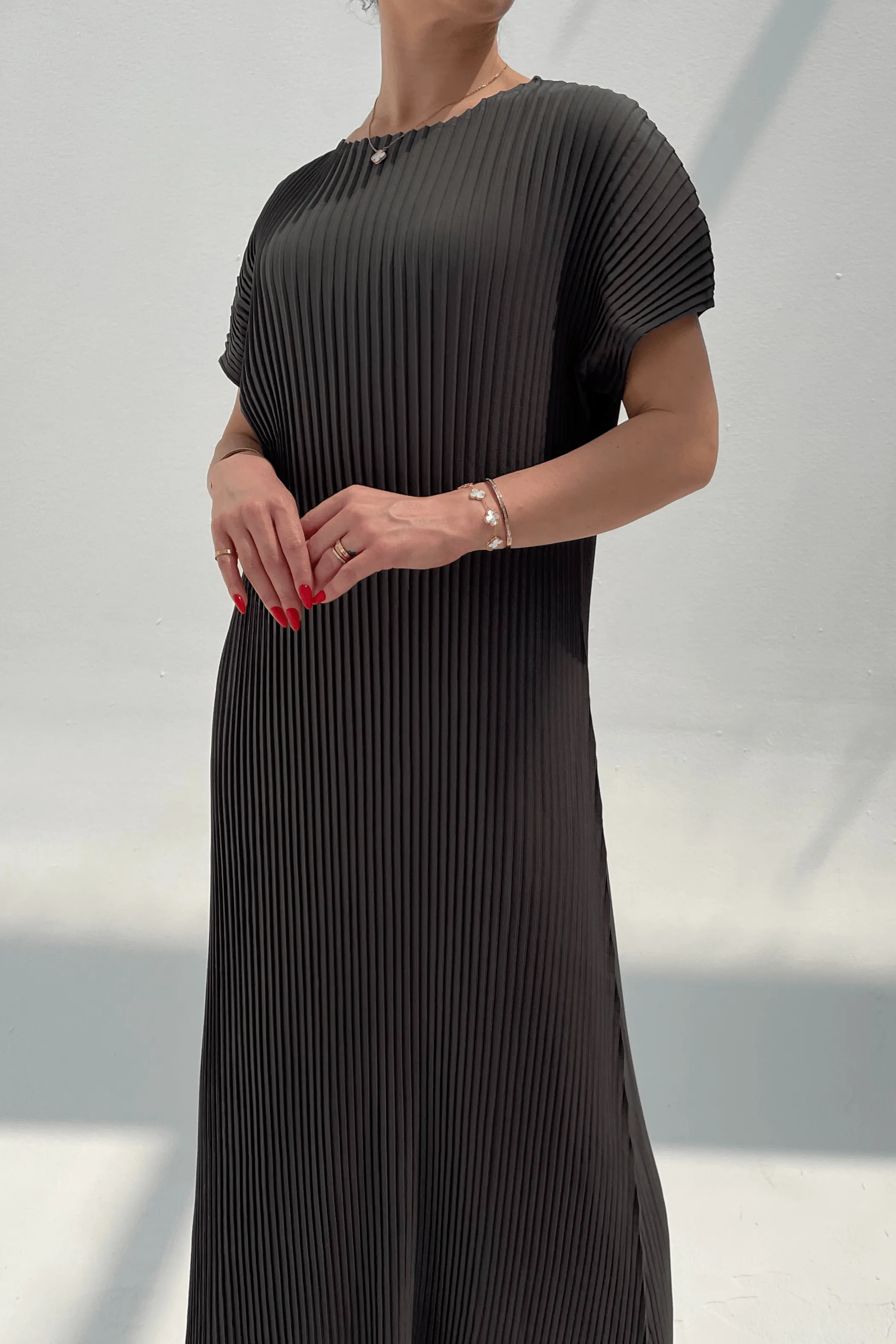 Charlotte Knife Pleat Short Sleeve Dress