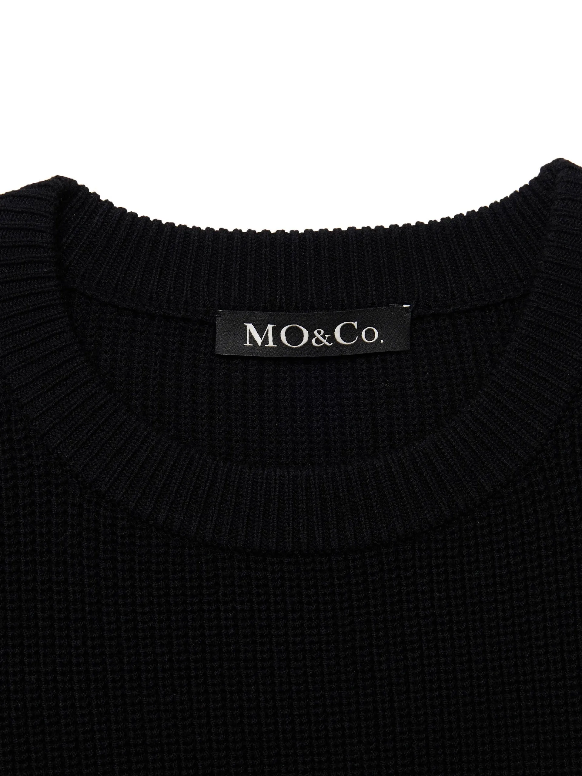 Drop Shoulder Knit Pullover