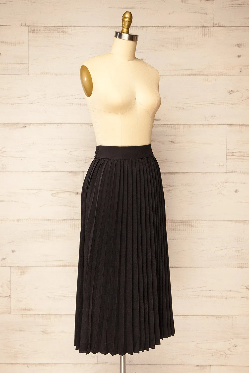 Langdon Black | Pleated Velvet Midi Skirt
