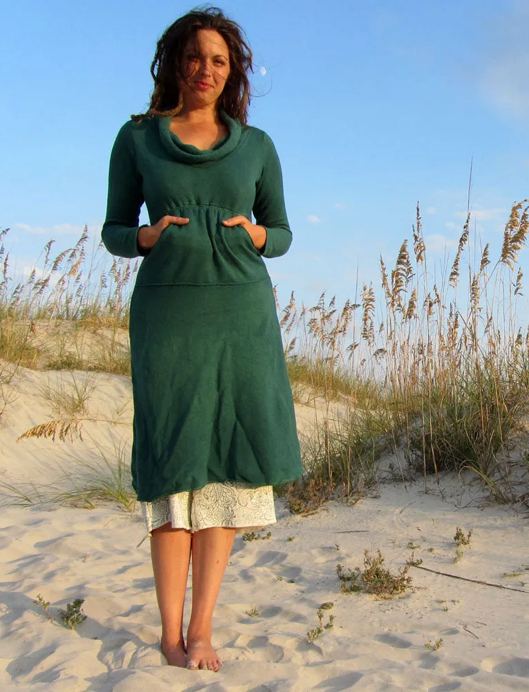 Many Moons Kangaroo Empire Simplicity Below Knee Dress