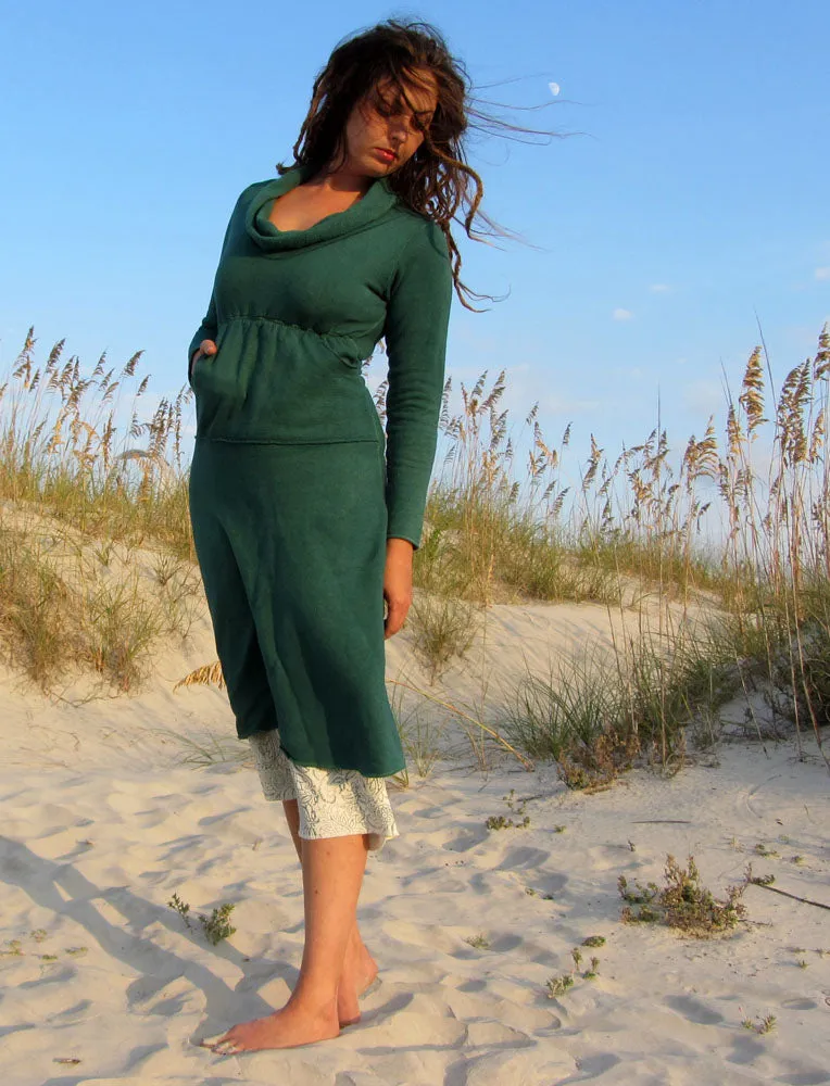 Many Moons Kangaroo Empire Simplicity Below Knee Dress