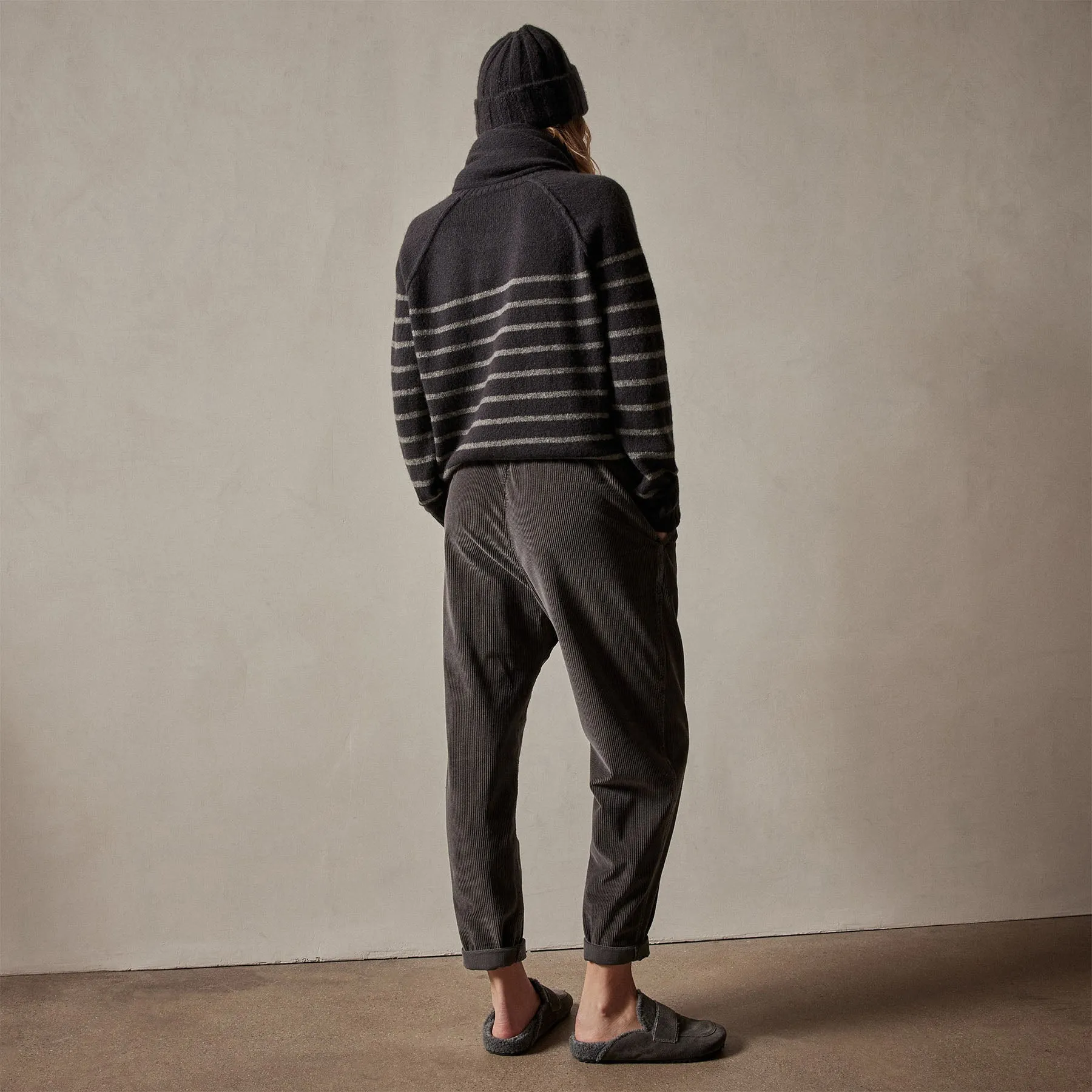 Relaxed Fit Corduroy Pant - Magma Pigment