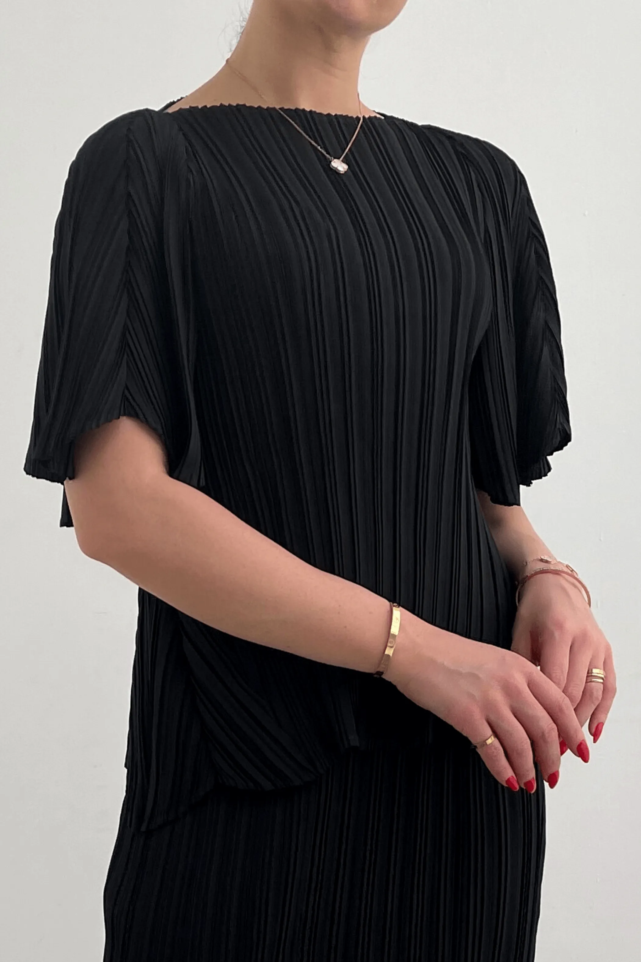 Sanya Pleated Top with Puff Sleeve