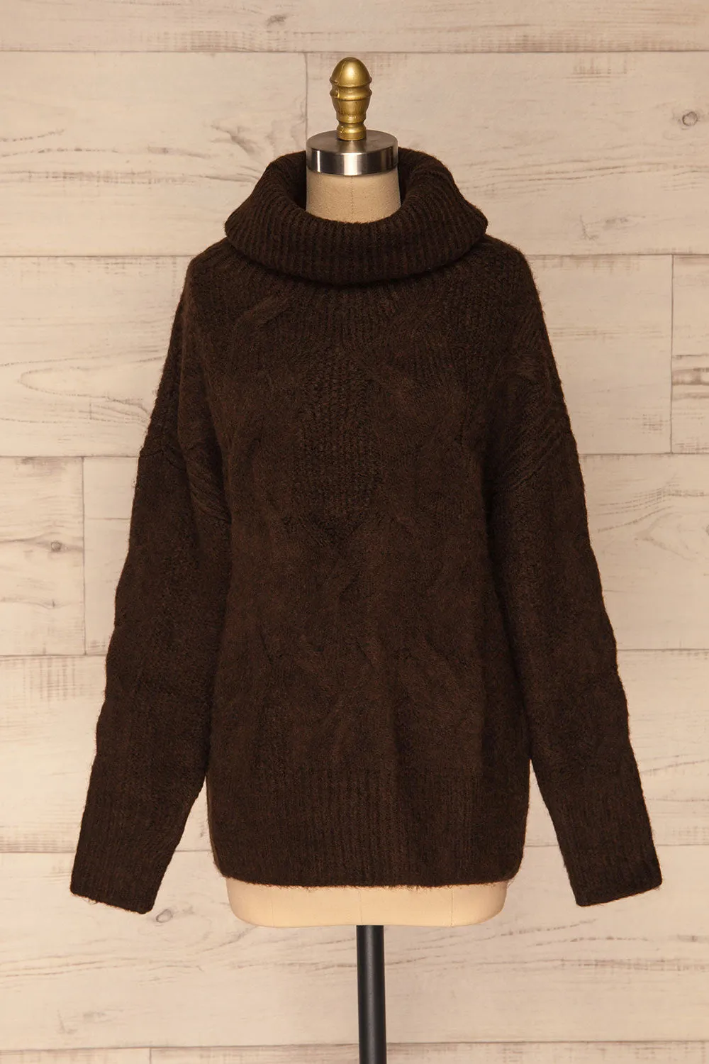 Vigo Brown | Turtleneck Knit Sweater