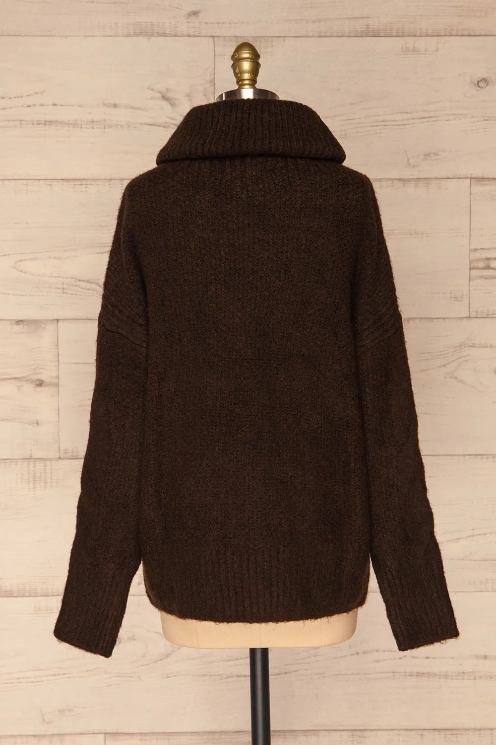 Vigo Brown | Turtleneck Knit Sweater